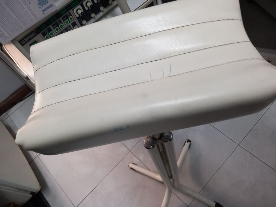 Suporte de braço para tatuagens