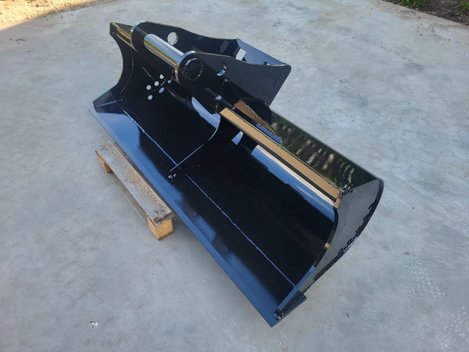 Łyżka skarpowa 150cm do koparki i koparko-ładowarki JCB szybkozłącze