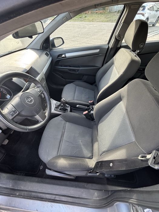 Opel astra 2005