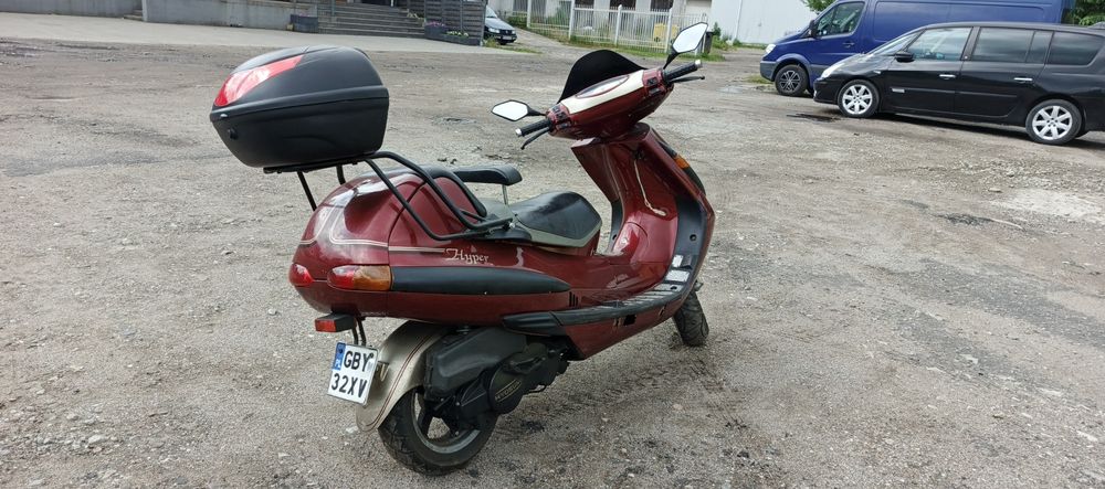 Hyosung GPS 125 Hyper