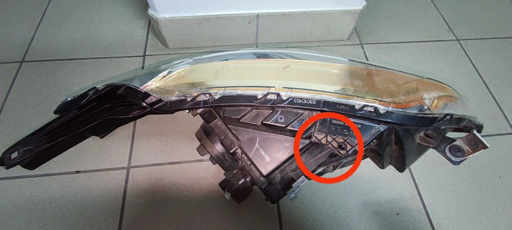 Faróis / Óticas Mitsubishi L200 a partir 2014 Original