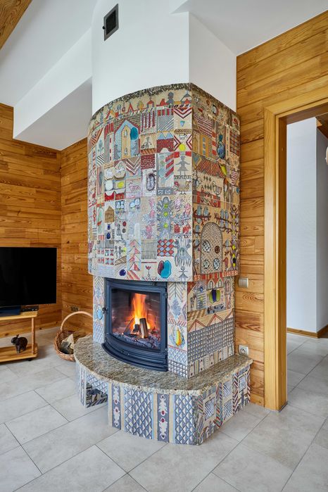 Заміська резиденція в Карпатах. 125м.кв. 26сот. Огороджена, охороняєма