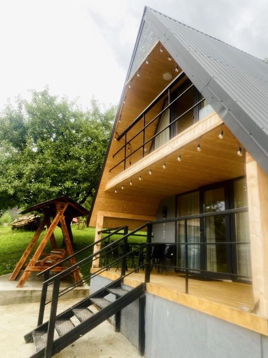 Оренда котеджу з ЧАНОМ та басейном в Карпатах на 4-6чол. с.Микуличин