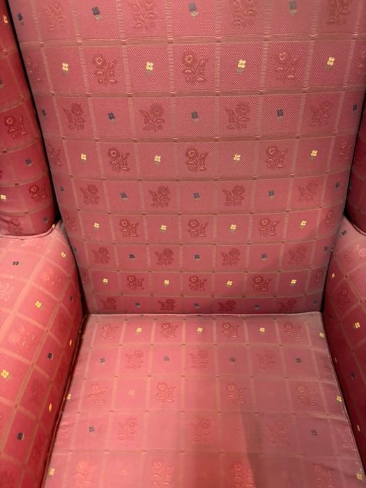 Cadeirão de orelhas