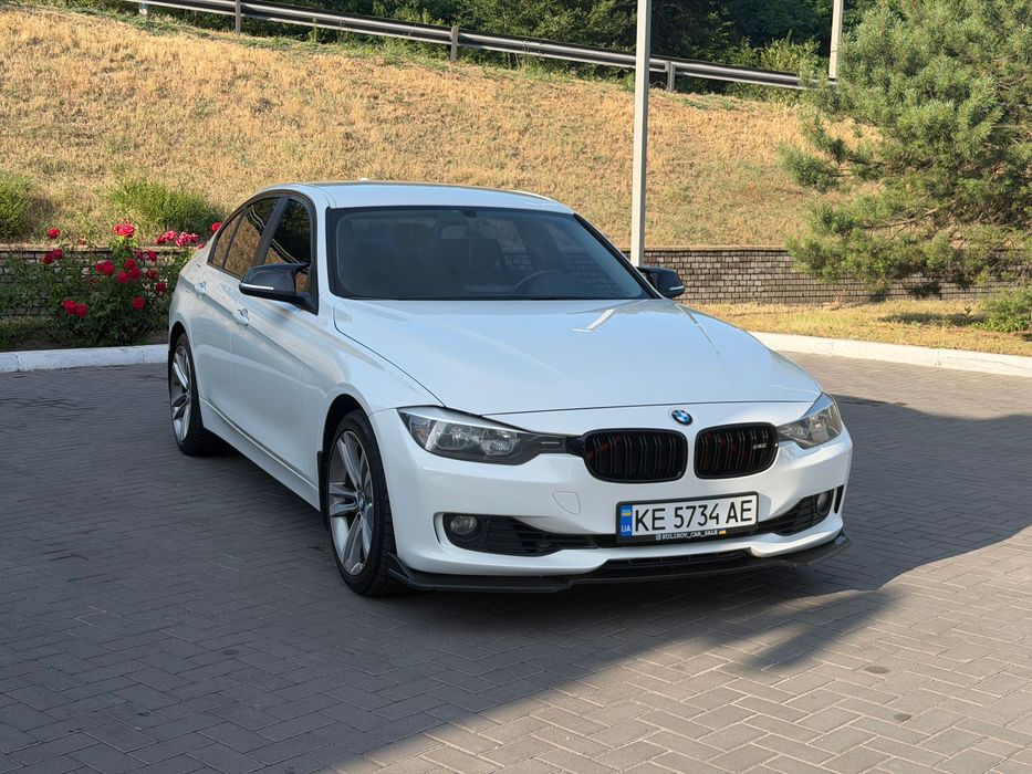 Продам BMW F30 Официальный авто