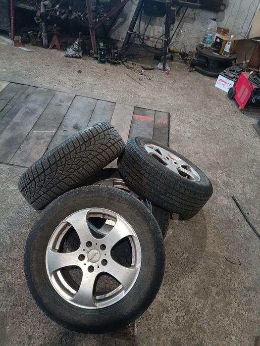 Колеса 5  114,3  р16.резина 215 65 р16
