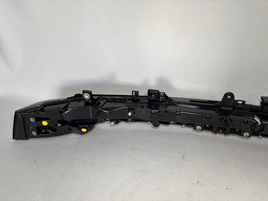 Задний фонарь Tesla Model Y Juniper 2025+