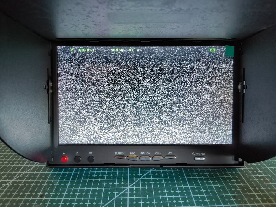 Monitor FPV 7 cali 5.8ghz diversity, wbudowany DVR