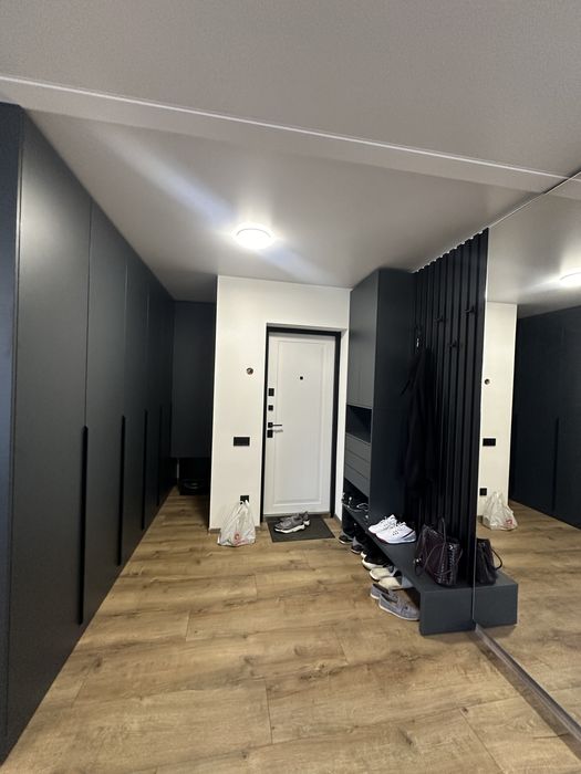 **ЦЕНТР! ЦУМ! Сучасна 2-Кімн. по вул. Пятницька, Цегл. Буд.