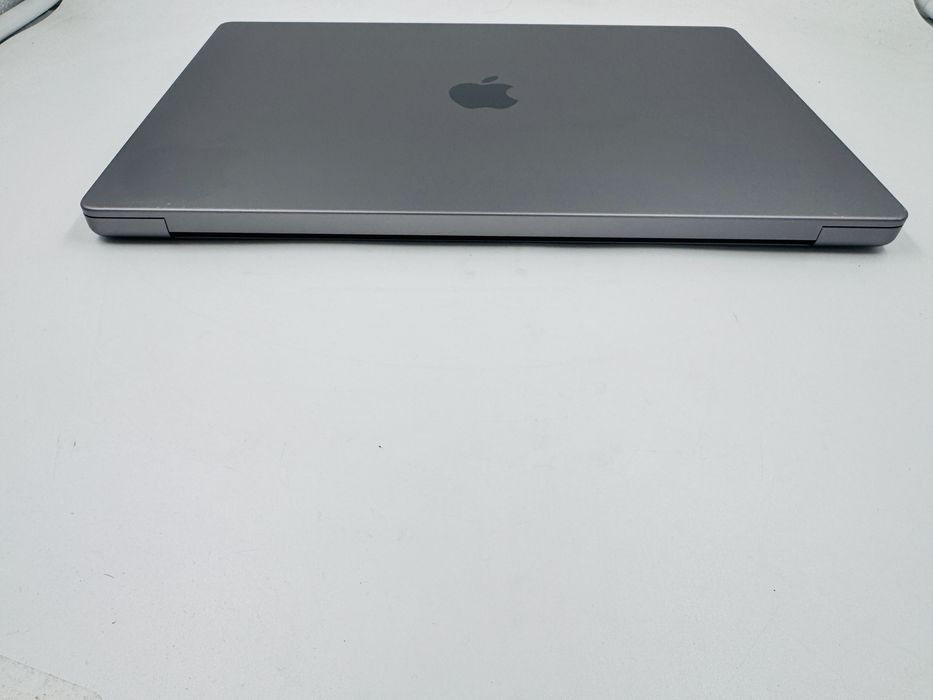Apple Macbook Pro 16 2023 M2 Max 12/38 Core 64GB RAM 1TB SSD Space Gray IL7325