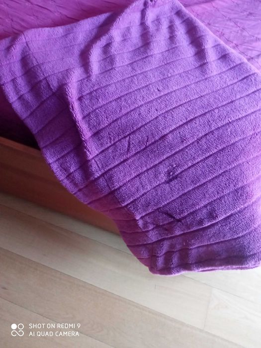 Manta quentinha  na  cor rosa com 1,20x1.80