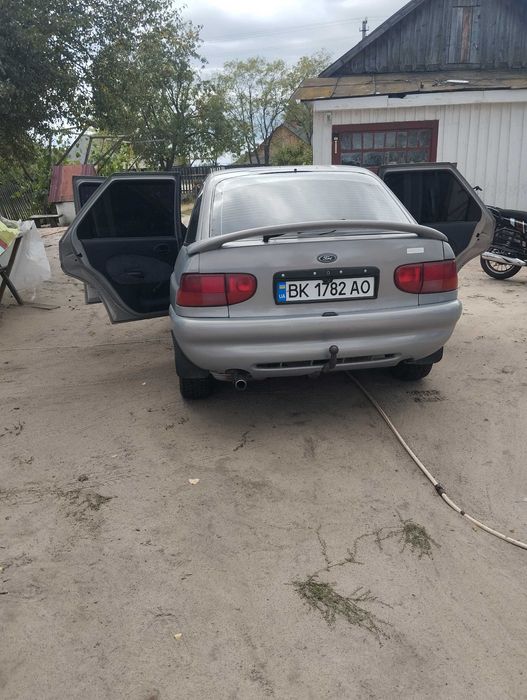 Продам Форд ескорт