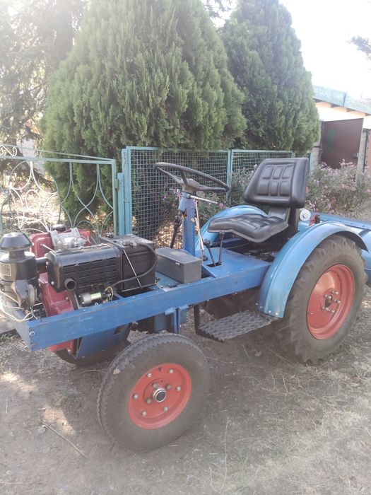 Продам минитрактор