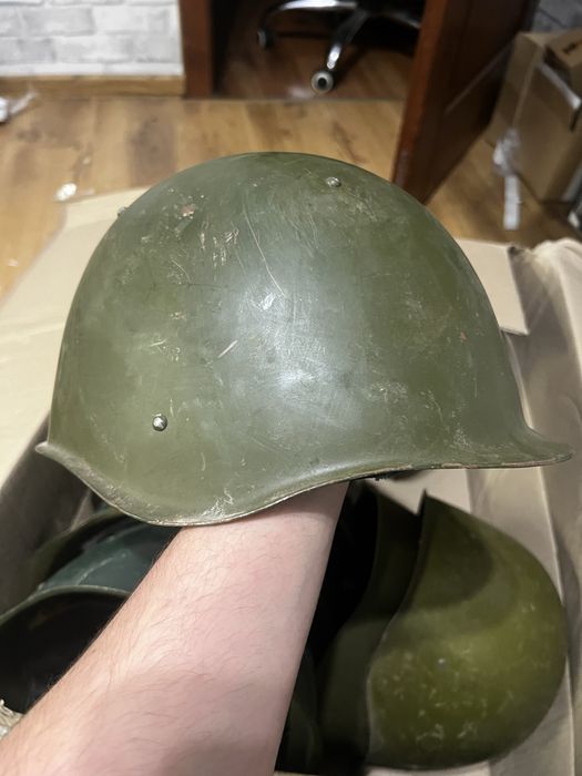 Helm radziecki wz.40 wz.60 gwiazdka na daszku
