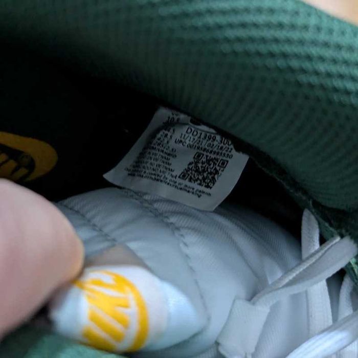 Nike Dunk High Australia 44.5