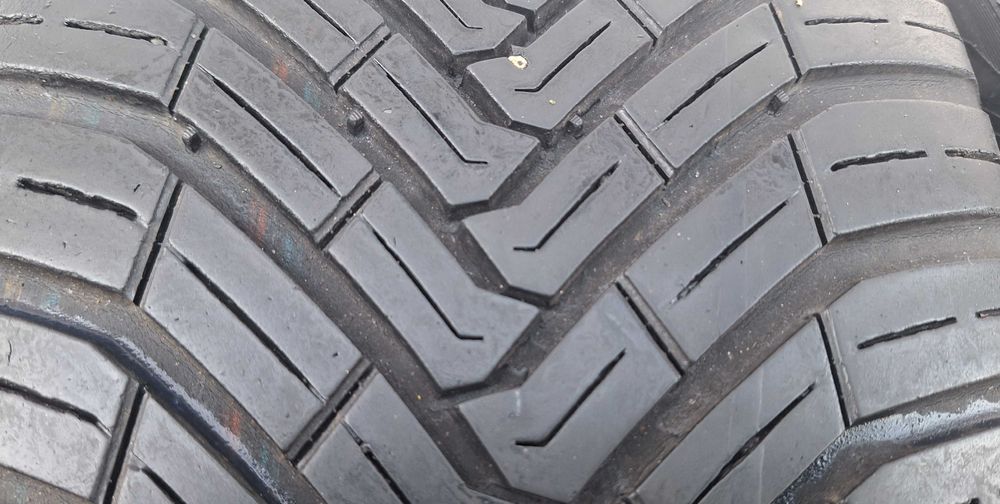 2x Opony Całoroczne 205/55R16 Continental 205/55/16 6mm 22r Montaz