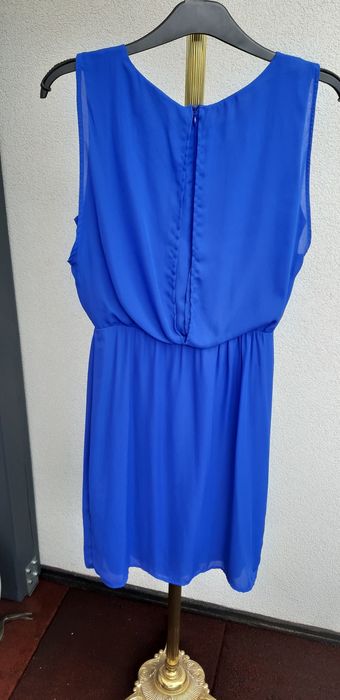 Śliczna sukienka damska