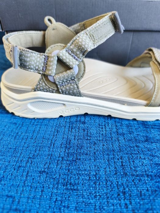 Sandały damskie Ecco X-trinsic 39