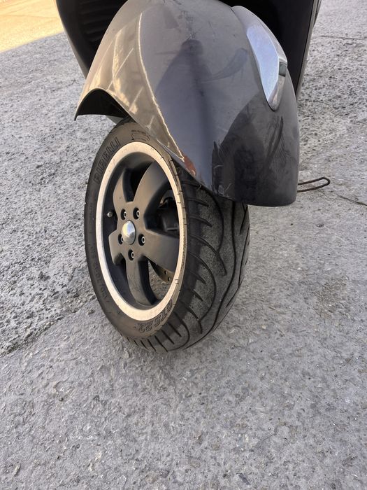 Продам скутер vespa