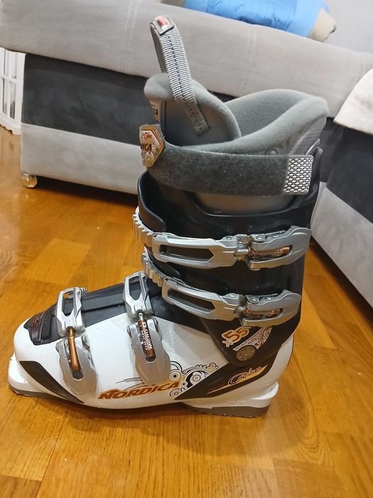 Buty narciarskie