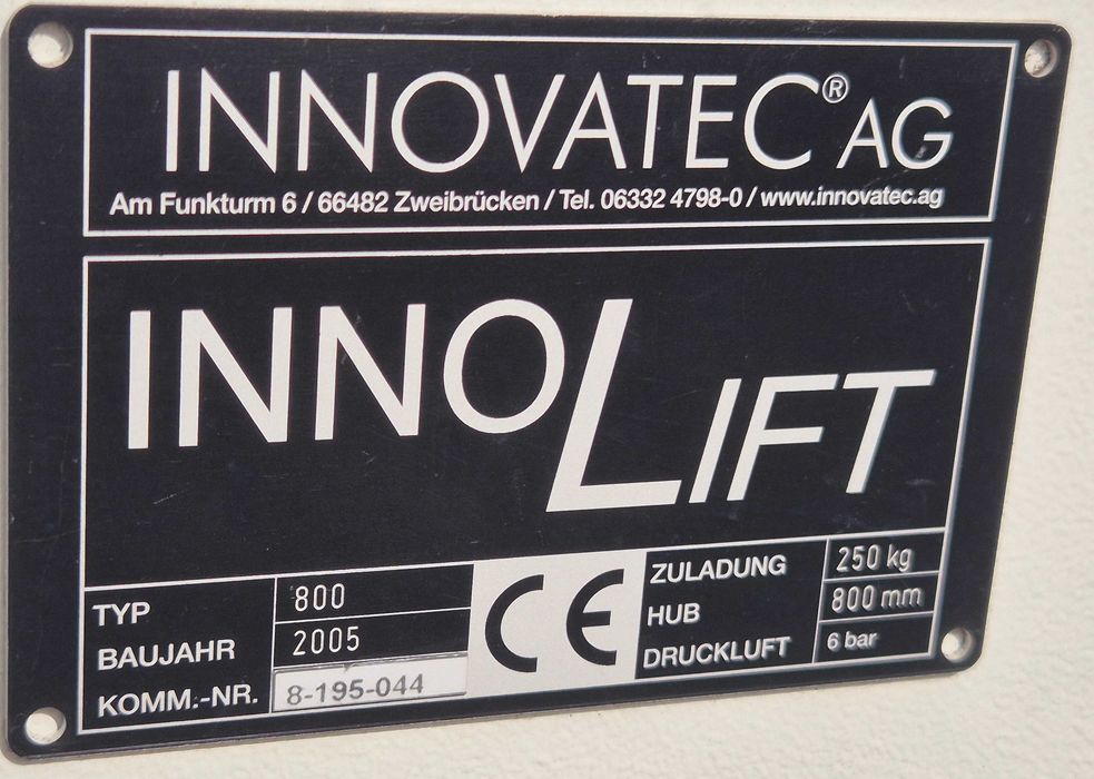 Podnośnik Pneumatyczny Kolumnowy INNOVATEC INNOLIFT 800 250kg 6bar 2005r