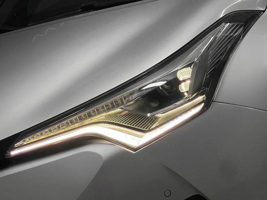 Toyota C-HR 1.8 HSD Exclusive+P.Luxury