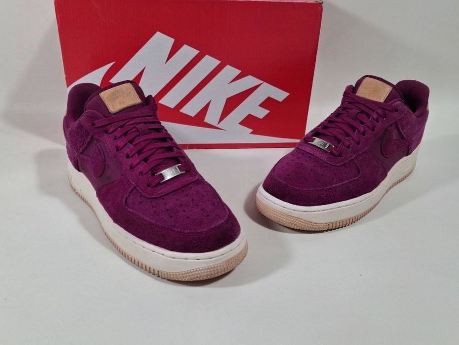 Кросівки Nike Air Force 1 07 Premium (р. 41-41,5 / 26,5 см) Оригінал Nike Blazer Mid SB cortez