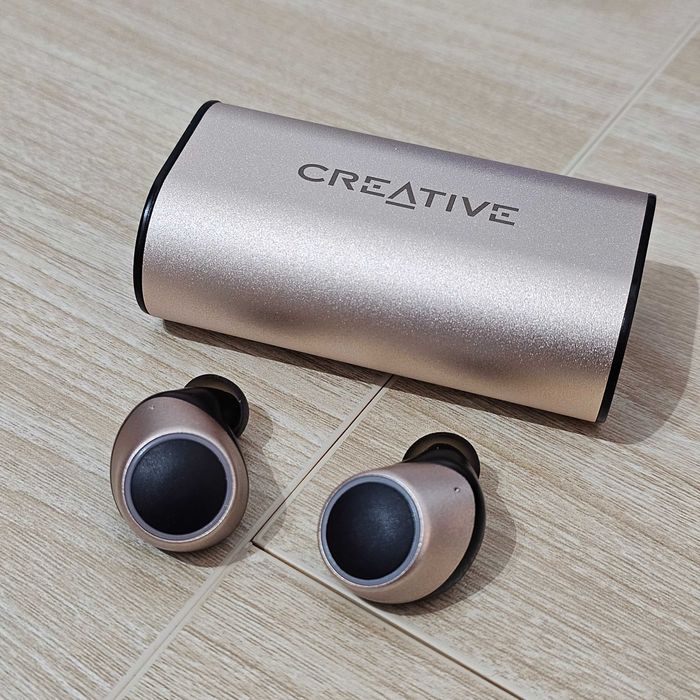 Auriculares TWS Creative Outlier Air Gold