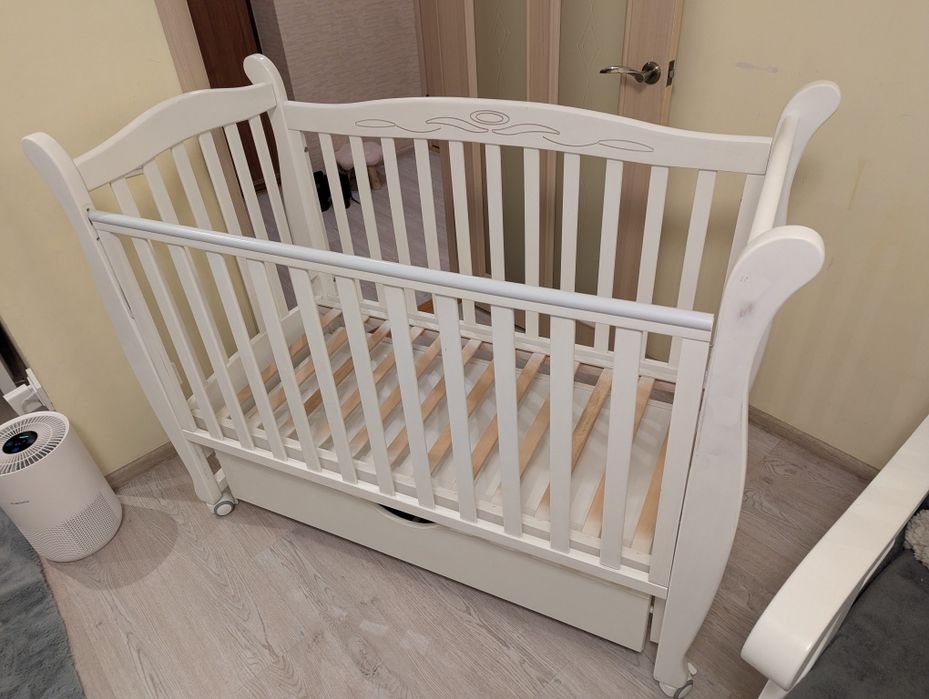 Дитяче ліжечко Верес