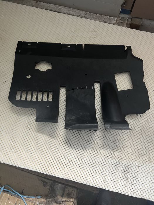 Продам на бмв е34