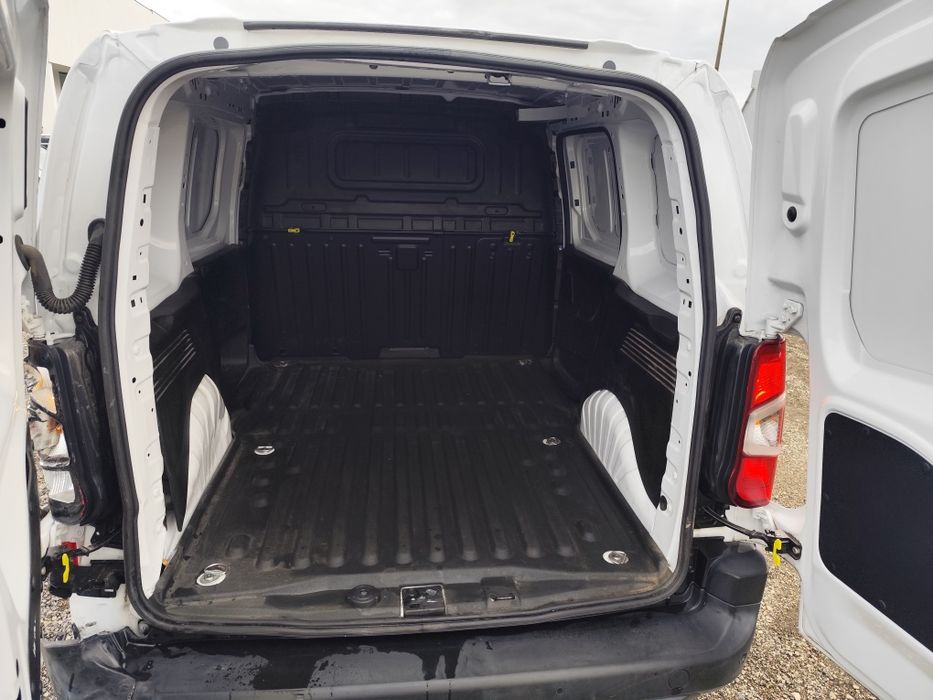 Peugeot partner 1.5 HDI 2023