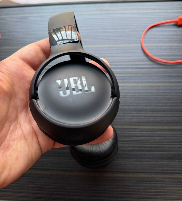 JBL Tune 520BT bezprzewodowe słuchawki Bluetooth czarne