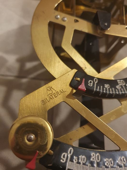 Stara waga pocztowa Bilateral