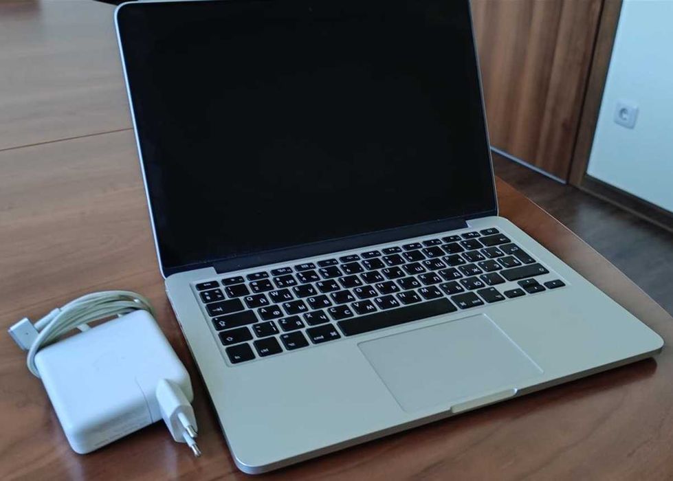 MacBook Pro 13" Early 2013 i7 3GGz 751 GB