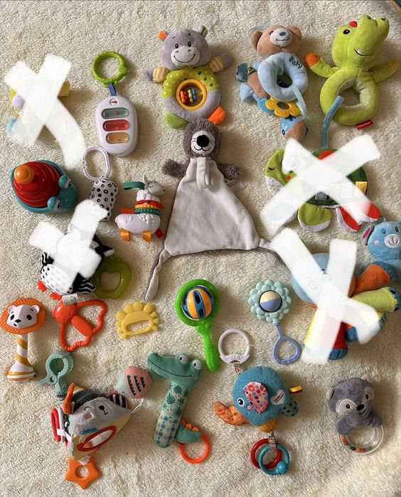 Дитячі іграшки для немовлят