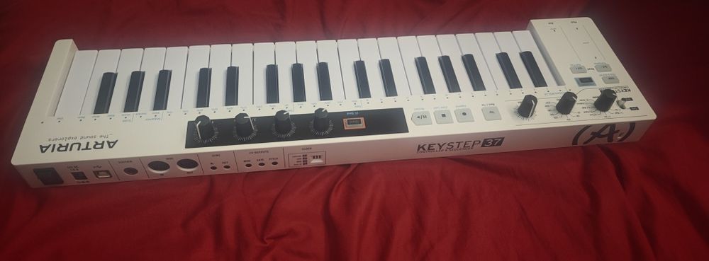 Arturia Keystep 37