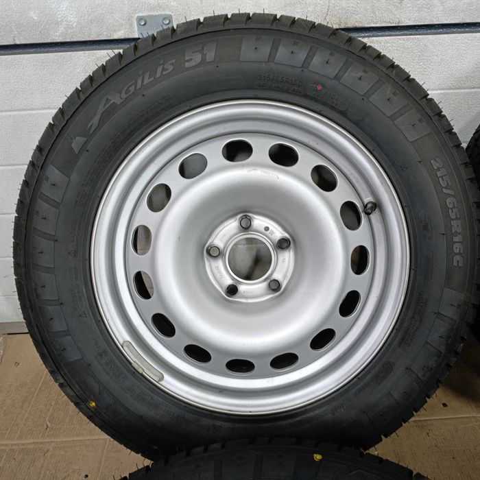 Koła Letnie 16" 5x108 Peugeot Expert Jumpy Vivaro Proace 215/65/R16C