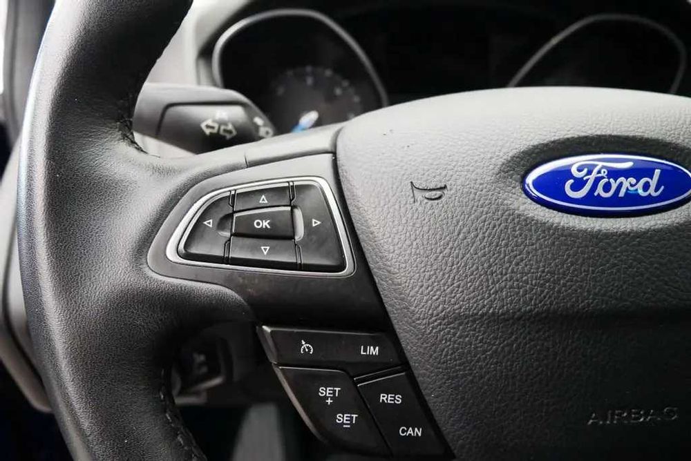 Ford Focus Station 1.5 TDCi Titanium 120 cv – Excelente Estado!