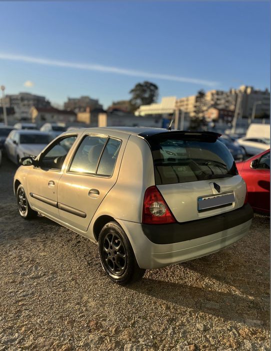 Renault Clio 2004