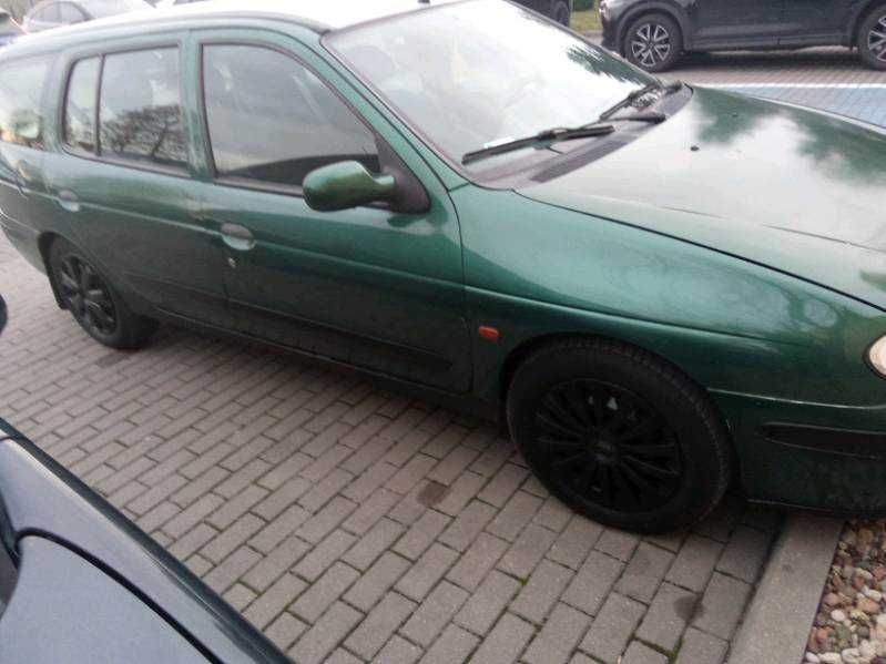 Renault Megane 1,4 benzyna z gazem z 2000 roku