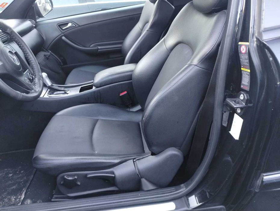 fotele prawy lewy kanapa wnętrze skóra Mercedes CLC CL203 Coupe 08-11r