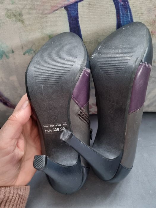 Skórzane buty Bata r. 36