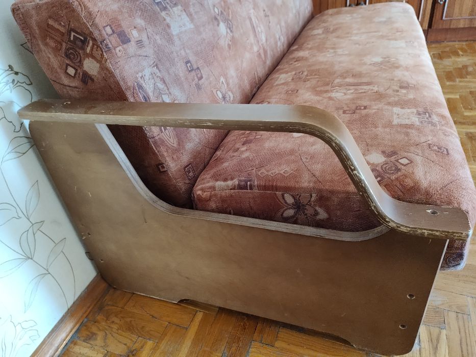 Диван книжка Литва