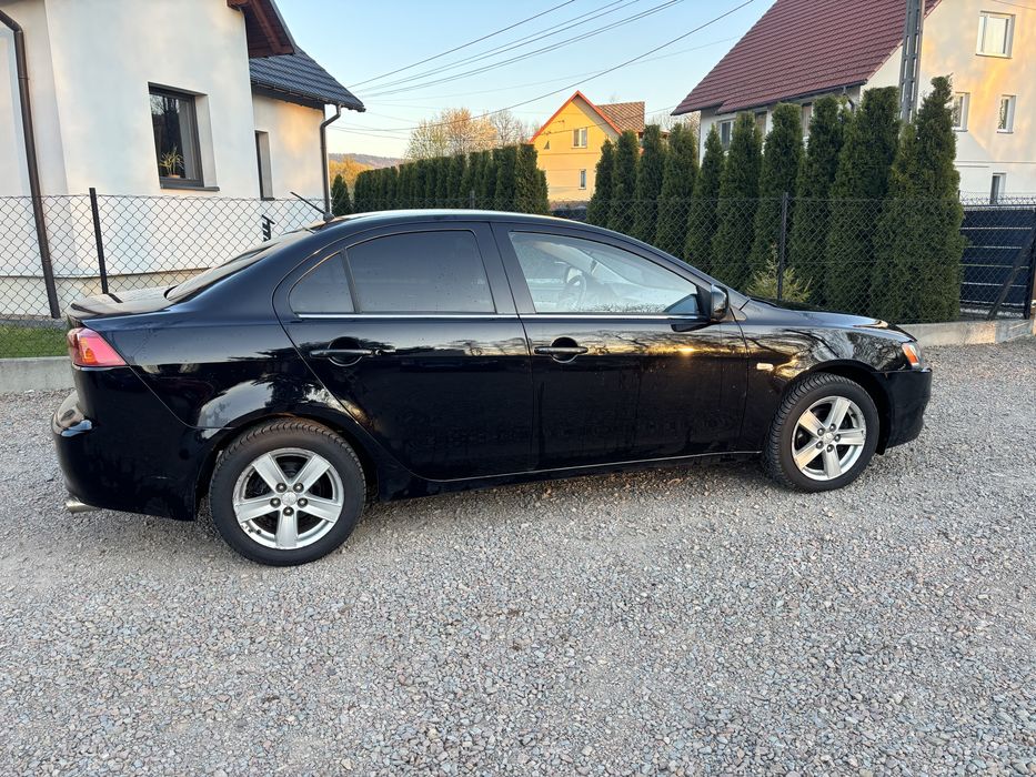 Mitshubishi Lancer * 1.5 benzyna+ GAZ *2009r*