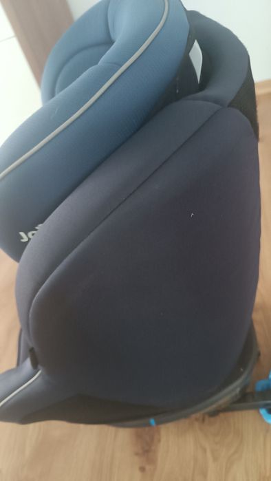 Fotelik obrotowy joie spin 360