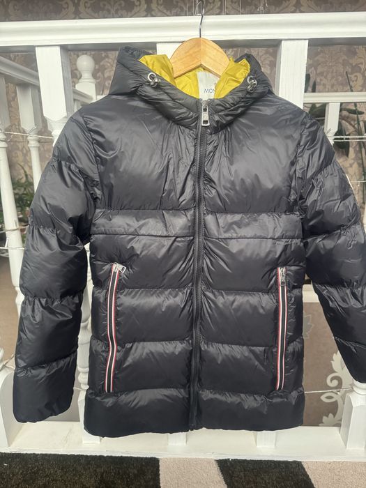 Зимовп куртка Moncler хлопчача