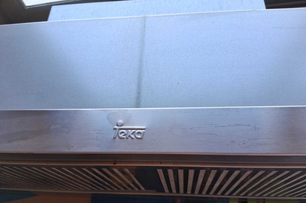 Vendo exaustor em inox marca teka