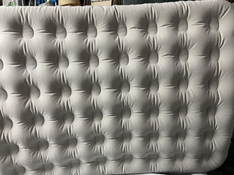 Colchao insuflavel com bomba manual