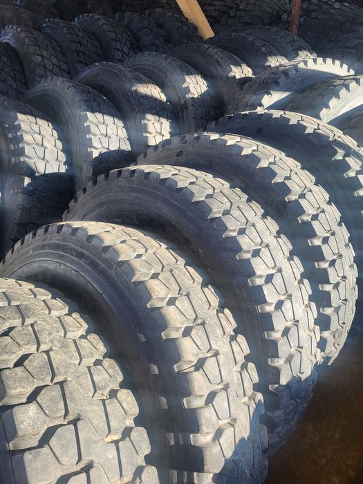 Колеса шини 12 00 20 pirelli зіл 131
