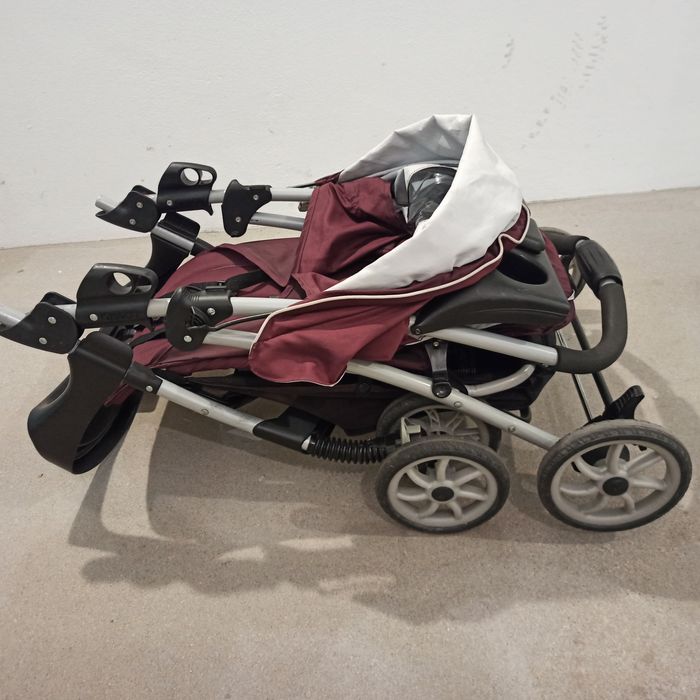 Sprzedam wózek spacerowy